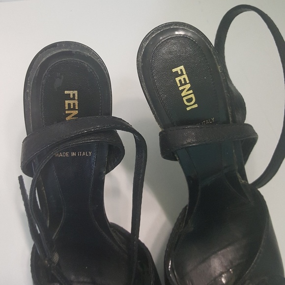 Fendi Zucca FF Black Peep Toe Pumps EU 38 EUC - Picture 3 of 10